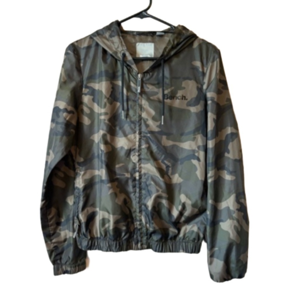 Bench Sz S Camo Zip Up Hooded Drawstring Windbreaker